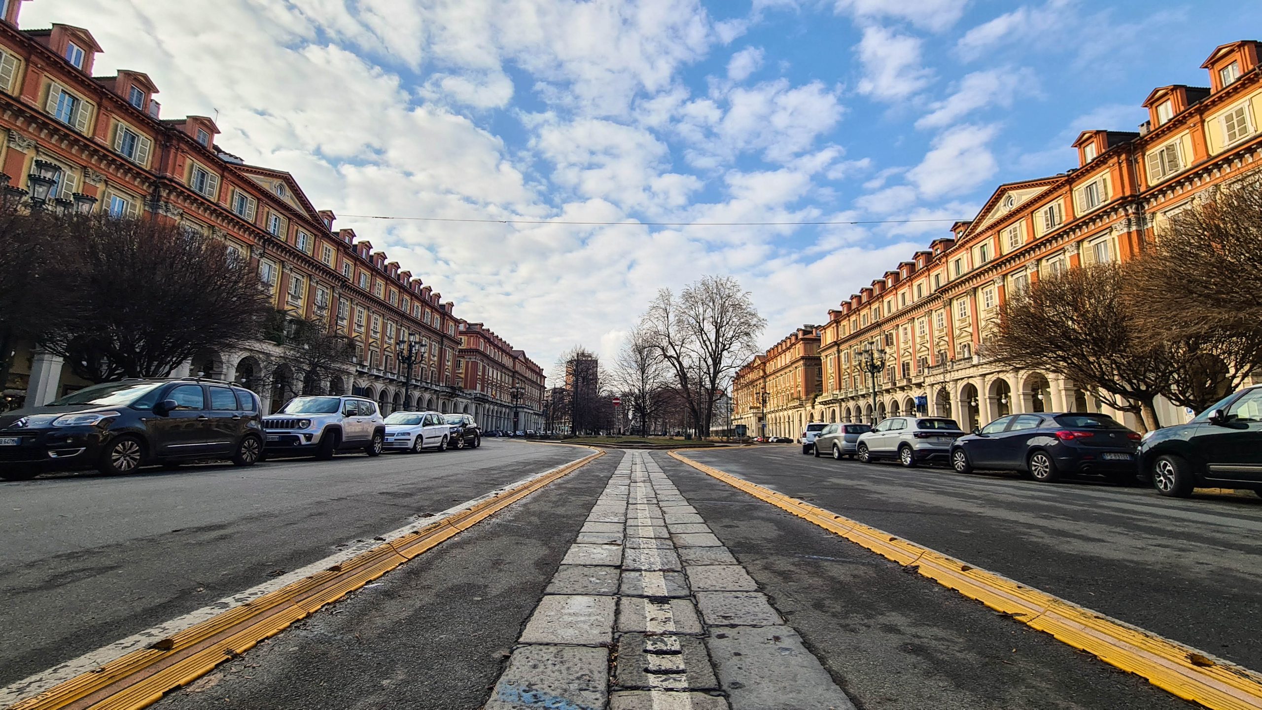 torino esoterica piazza statuto