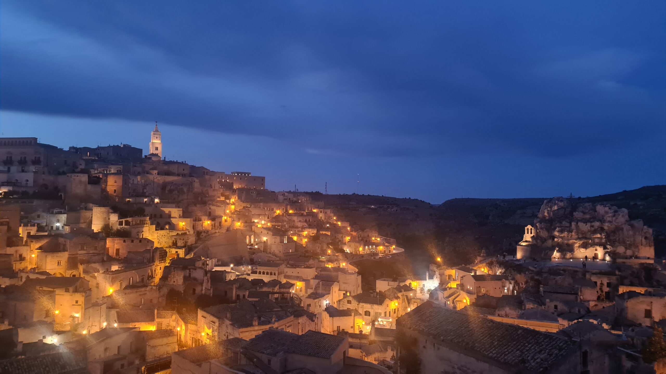 vedere matera di sera