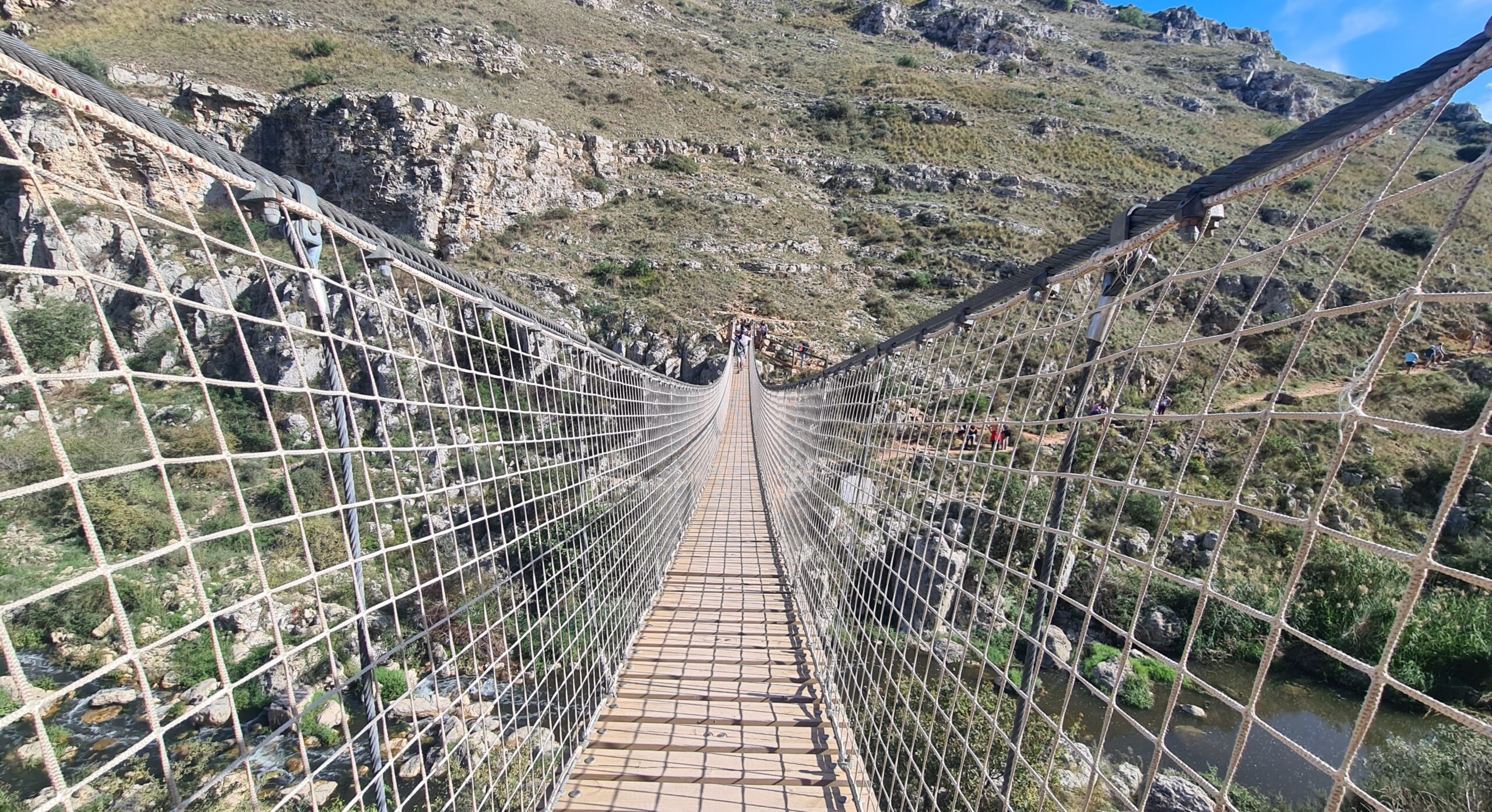 cosa vedere a Matera trekking murgia ponte tibetano