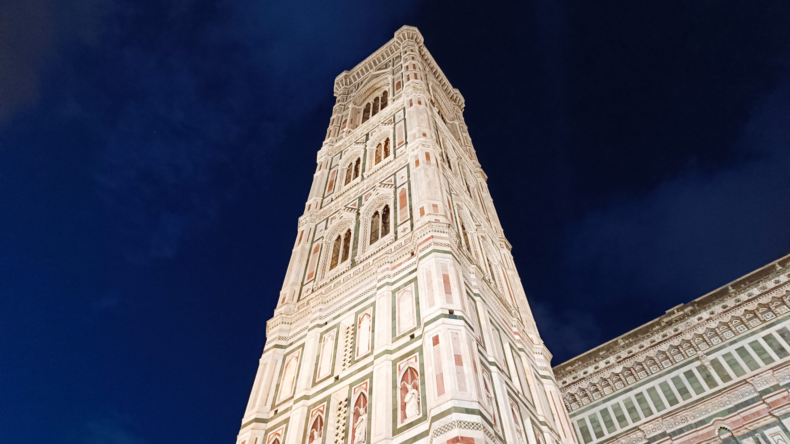 Cosa vedere a Firenze: itinerario a piedi piazza duomo